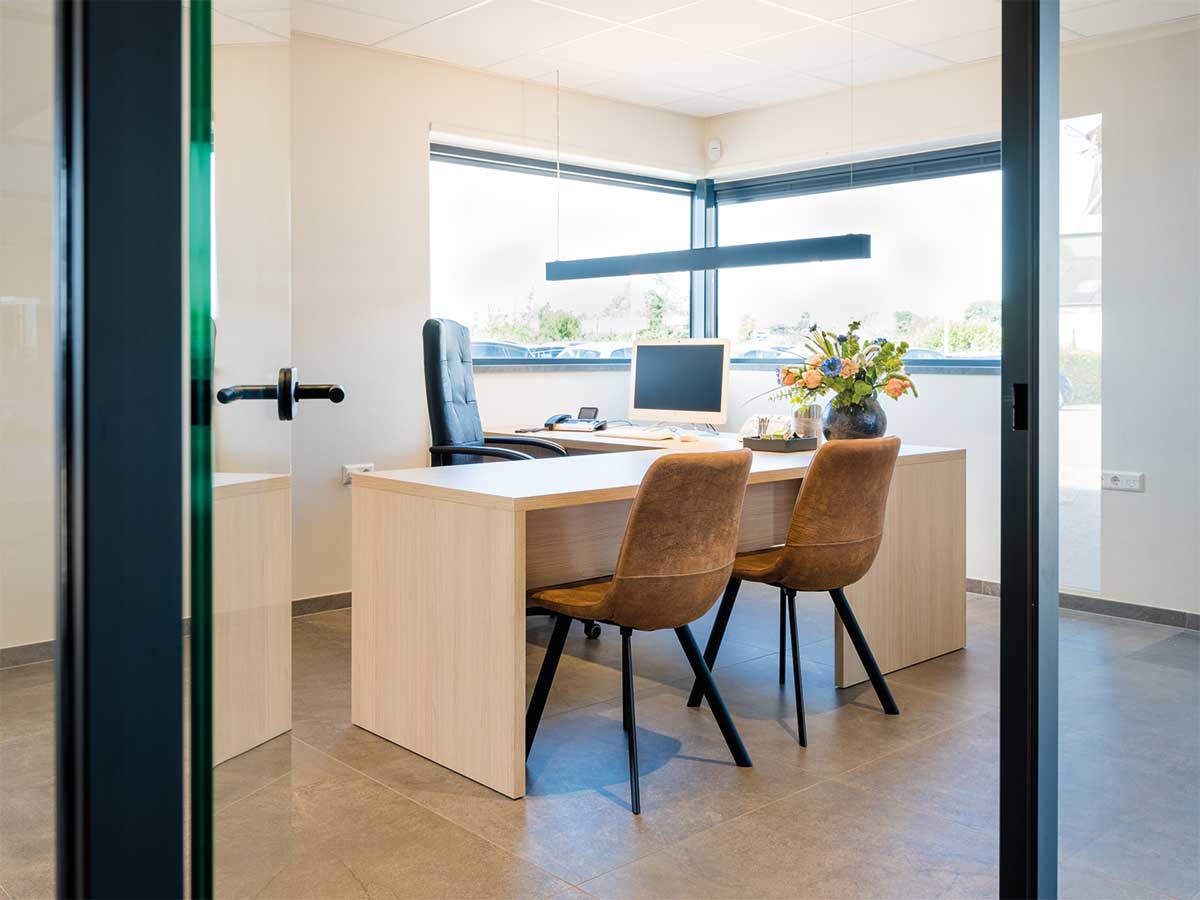 maatwerk interieur showroom 01