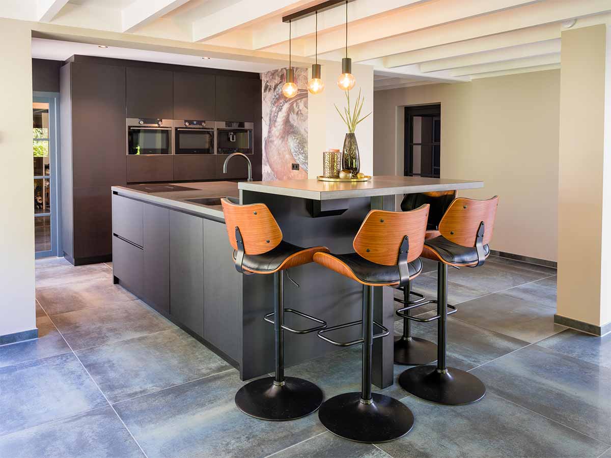 02moderne keuken met eiland 02